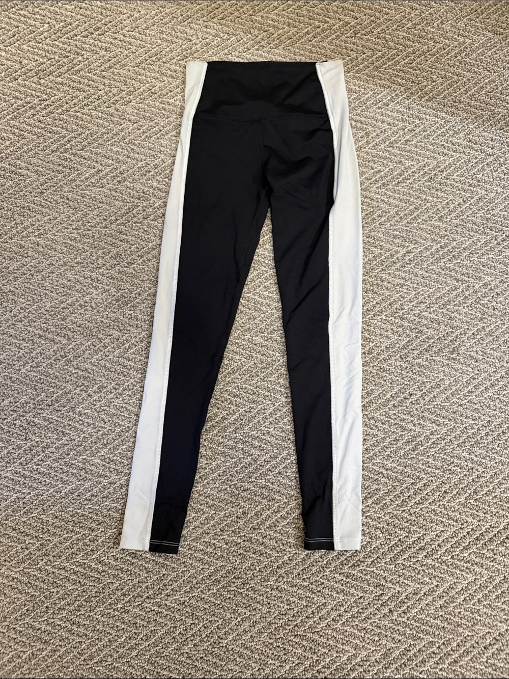Beyond Yoga leggings size S